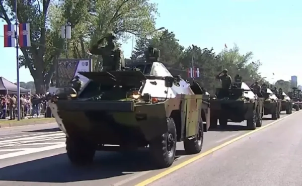У Сербії відбувся масштабний військовий парад із російською та китайською технікою