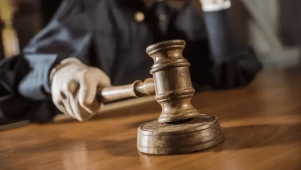 Він порізав своїх знайомих і сховав тіла в підвалі: киянина судитимуть за подвійне вбивство