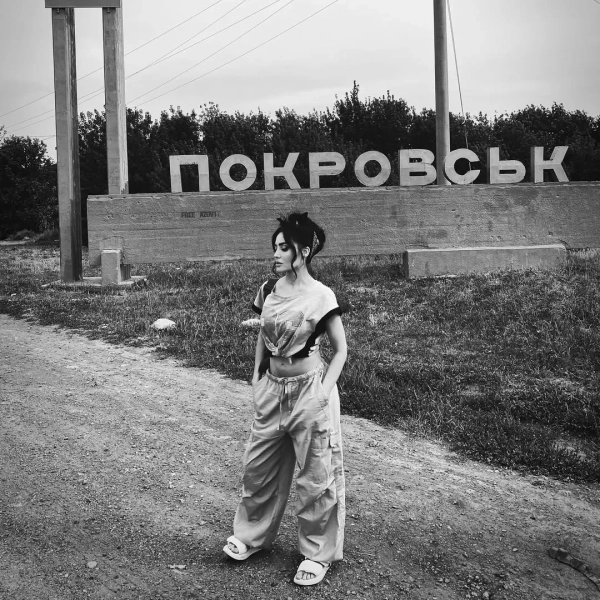 Колишній партнер Дорна в гарячих точках, а Іван у Парижі Колишня парнерка Дорна у гарячі точки, а Іван до Парижу