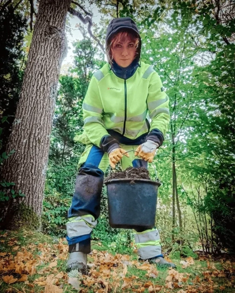 У Швеції колишня телезірка могла знайти лише важку фізично роботу