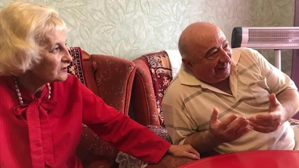 Під час повномасштабного вторгнення батьки Зеленського залишилися в Україні