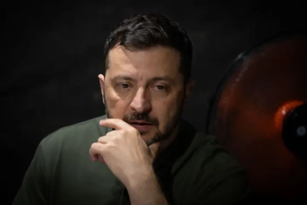 Зеленський пояснив, чим путін постійно намагається &quot;підкупити&quot; Трампа