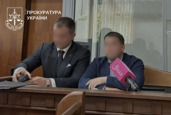 &quot;Катався&quot; у відрядження за кордон на підставі підроблених запрошень: керівника апарату КМДА Загуменного відсторонено від посади