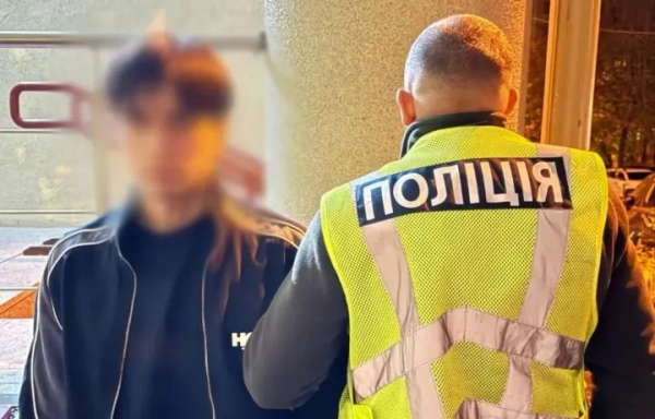 У Києві чоловік побив дівчину через "невідповідність фото" на сайті знайомств: йому загрожує до 15 років ув’язнення