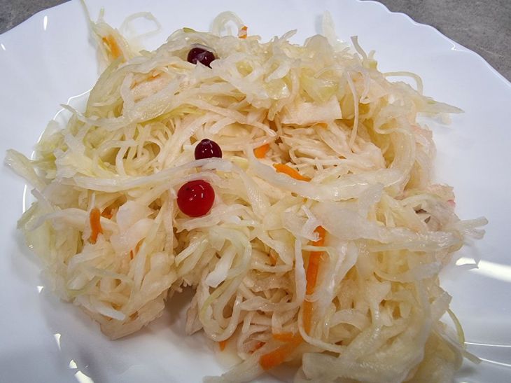 Який російський продукт визнали суперфудом на Заході: він є у кожному холодильнику, але його цінність ігнорують квашенная капуста
