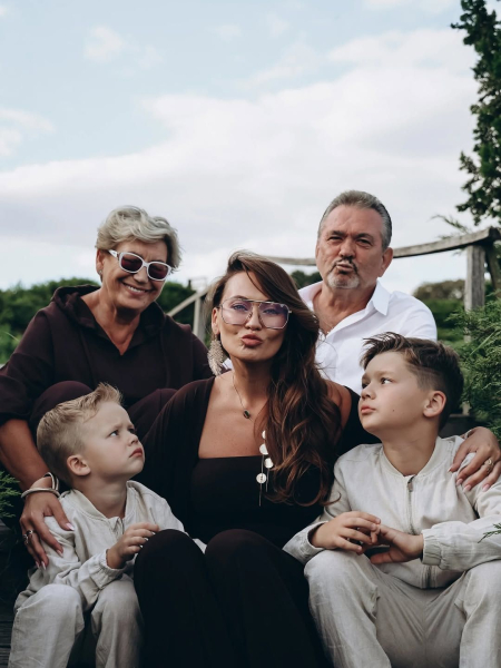 Для дітей Саліванчук батьком став їхній дід Для дітей Саліванчук батьком став їхній дід