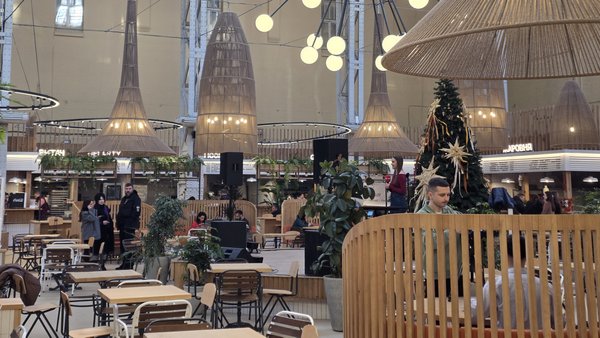 Бессарабка після ремонту: новий вигляд як у гастрономічного ярмарку.