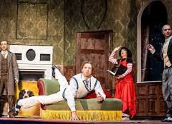 ЩОСЬ ДИВНЕ У ЦІЙ ВИСТАВІ – Театри Києва на Vgorode.ua