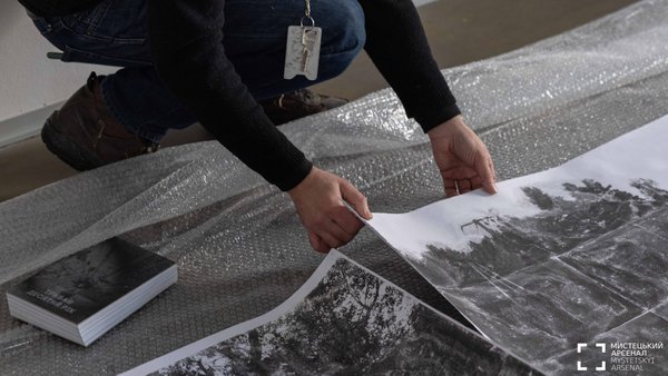 Руслана Ключко та Віта Котик розповідають про експозицію “Зворотній рух. Щоденники”: ще одна оповідь, нова локація.