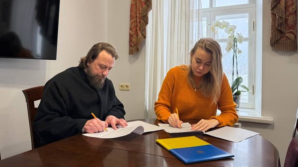 “Києво-Печерська лавра”: заповідник і монастир ПЦУ домовились про взаємодію.