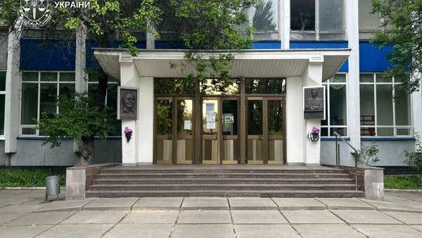 Зведення споруд на ділянках Інституту проблем матеріалознавства: угоду оспорюють у судовій інстанції