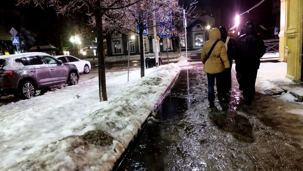 У Києві скоротять вуличне світло — Київська міська адміністрація