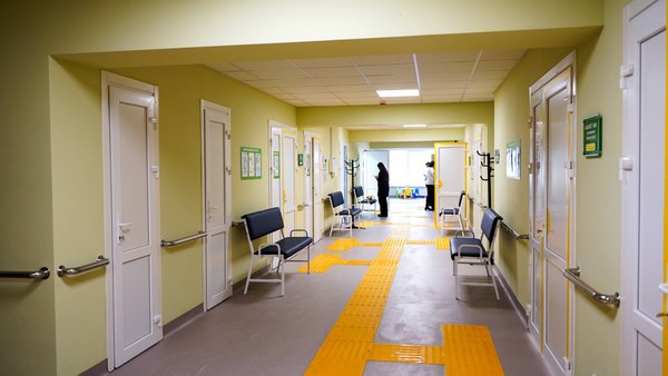 Інклюзивна, з котельнею та сховищем: в Богданівці на Київщині реконструювали амбулаторію