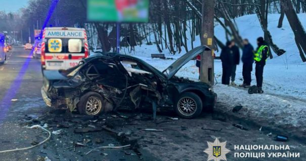 Фатальна автотроща в Києві: юна леді 19 років померла