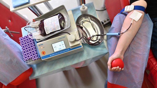 Київські та обласні лікарі організовують збір крові. Місця проведення донацій.