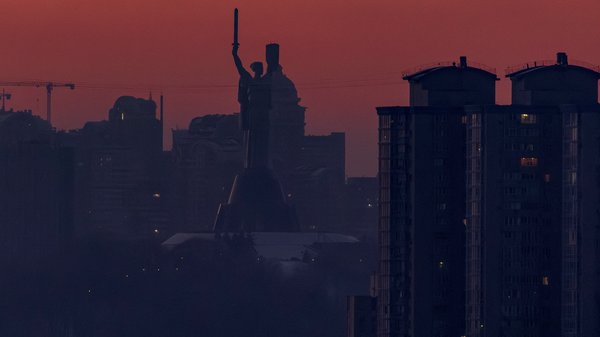 Важкі дні попереду: у Києві електроенергія, ймовірно, буде доступна в оселях лише 1,5-2 години&hellip;