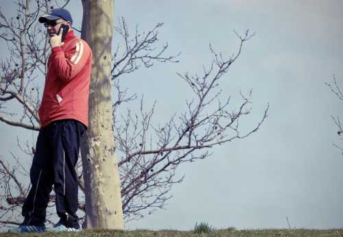 Чому ви ходите туди-сюди під час телефонної розмови?