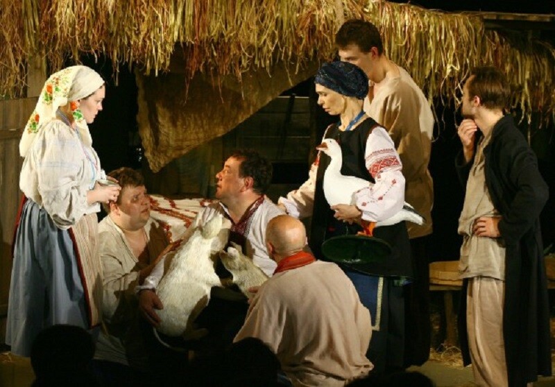 Сто тисяч – фото