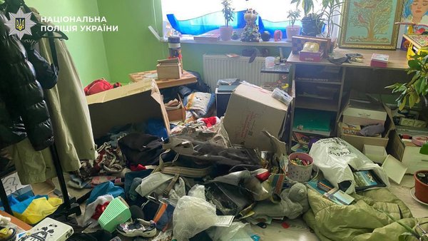 У Києві чотирирічна дитина наковталася наркотиків, матір може потрапити за ґрати.