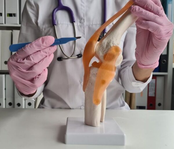 Початок нового руху як впевнено пройти реабілітацію після ендопротезування кульшового суглоба