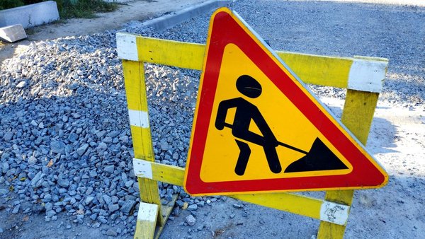 Київ: обмеження руху транспорту через оновлення доріг, мостів та естакад.