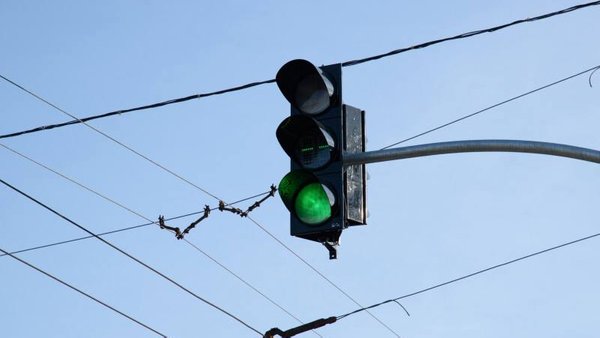 Справна робота світлофорів: Тоскана підтримає Київську область акумуляторними блоками.