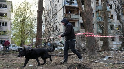 В Подільському районі Києва організували центри підтримки для тих, хто постраждав від російської атаки.