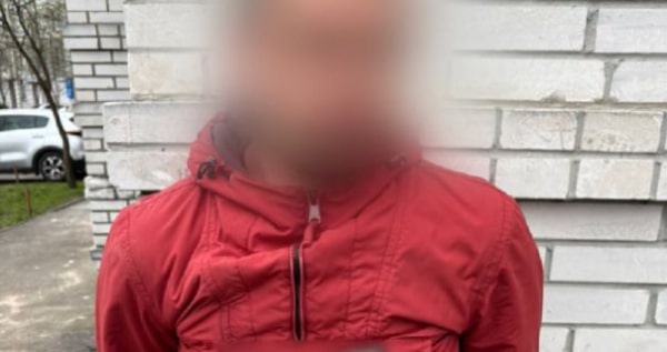 Затримання озброєного чоловіка у Святошинському районі Києва