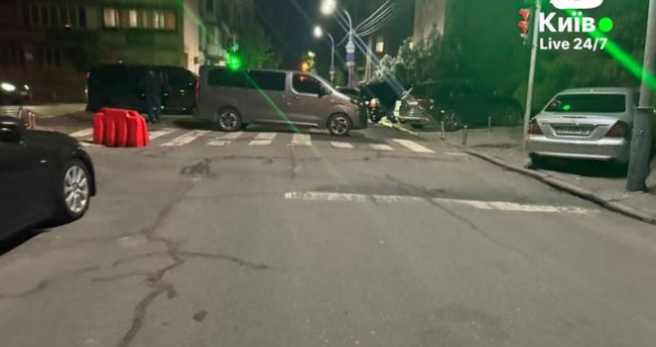 В Києві силовики заблокували Банкову – медіа