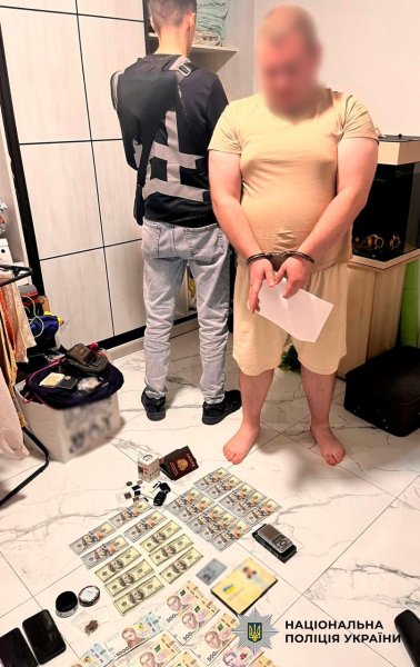13 осіб затримано, 600 доз кокаїну вилучено: у Києві розкрито велику мережу з поширення наркотиків 12 13 осіб затримано, 600 доз кокаїну вилучено: у Києві розкрито велику мережу з поширення наркотиків 12