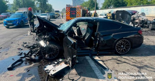 Київська ДТП з п'ятьма авто: є загиблі 7