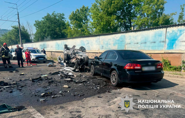 Київська ДТП з п'ятьма авто: є загиблі 8
