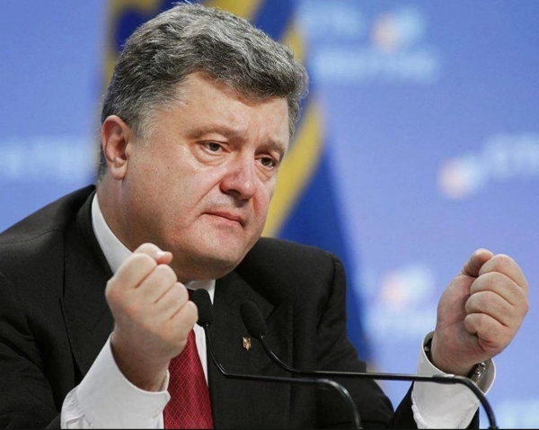 Слідом за Ющенком і Кучмою Порошенко залишив найвищу нагороду Польщі через конфлікт із Зеленським 2 Вслід за Ющенком та Кучмою Порошенко відмовився від найвищого ордену Польщі через скандал із Зеленським