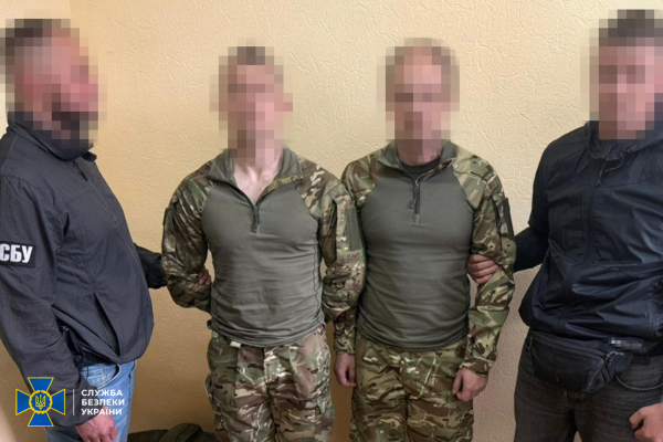 Затримали двох агентів ФСБ у Києві, які планували теракт та втечу до РФ 8