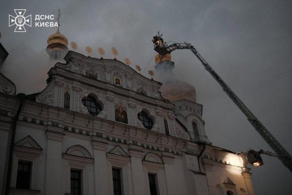 Українська столиця зазнала потужного нападу з боку Росії: четверо загиблих, 25 поранених, включно з дітьми. 14 Українська столиця зазнала потужного нападу з боку Росії: четверо загиблих, 25 поранених, включно з дітьми. 14