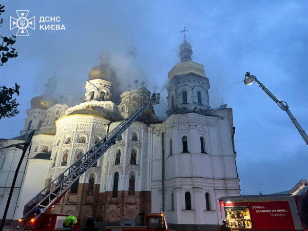 Українська столиця зазнала потужного нападу з боку Росії: четверо загиблих, 25 поранених, включно з дітьми. 15 Українська столиця зазнала потужного нападу з боку Росії: четверо загиблих, 25 поранених, включно з дітьми. 15
