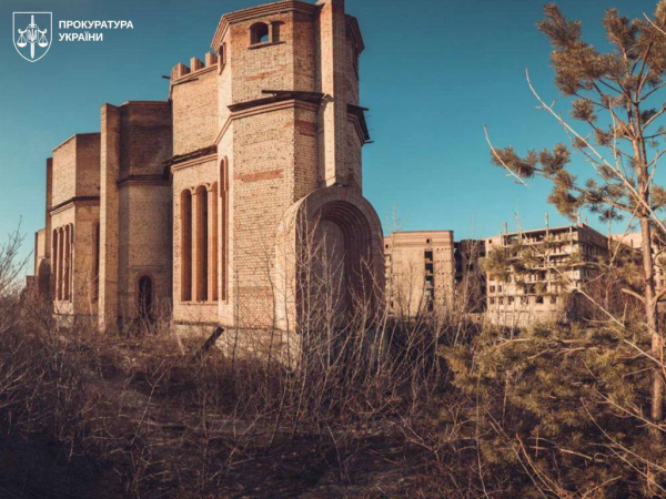 Мільйонні оборудки: колишній депутат ВР намагався привласнити київську лікарню, що належить державі 6