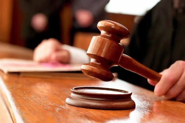 Чиновника КМДА будуть судити за позики, що коштували Києву понад 580 мільйонів гривень 1 Чиновника КМДА будуть судити за позики, що коштували Києву понад 580 мільйонів гривень 1