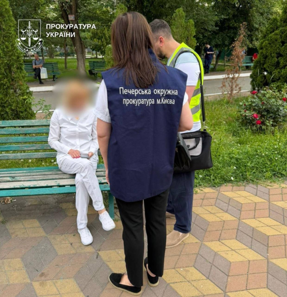 У Києві до суду дійде справа групи осіб, яка створила розгалужену схему для тих, хто уникає військової служби. 12
