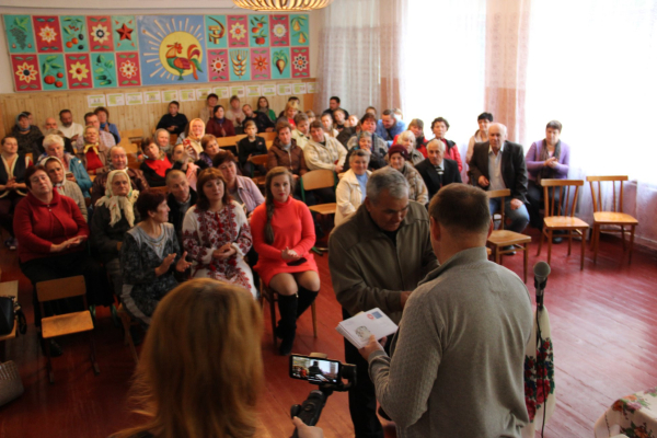 Історія карає за незнання: відверта розмова з Віталієм Гедзем, директором Макарівського музею 72 Історія карає за незнання: відверта розмова з Віталієм Гедзем, директором Макарівського музею 70