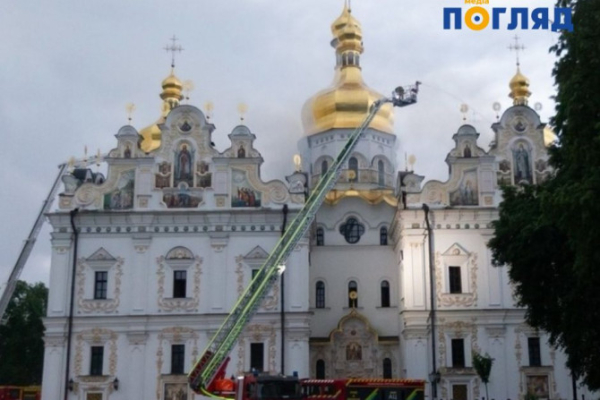 Святиня Києва знову приймає гостей: Лавра частково відчинила двері (ФОТО)