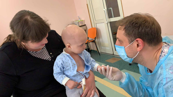 "Дар життя: Один донор – порятунок для українця та іноземця". Розмова з Олександром Лашковим, керівником проєкту Національного реєстру донорів кісткового мозку 31 "Дар життя: Один донор – порятунок для українця та іноземця". Розмова з Олександром Лашковим, керівником проєкту Національного реєстру донорів кісткового мозку 31