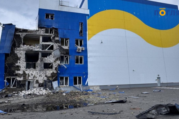 Пожежа в Чорнобильській зоні: окупанти атакували сховище ядерного палива дроном 2