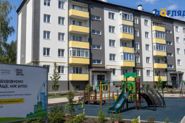 Головна 19 На Київщині: відремонтовано будинок на Склозаводській у Бучі (ФОТО)