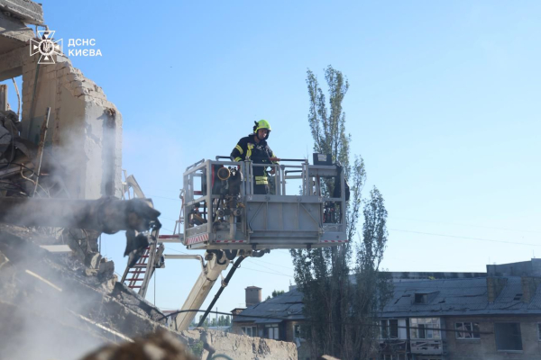 Число жертв у головному місті зросло до 17 осіб 9